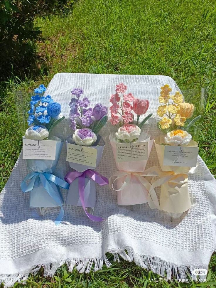 Individual Crochet Gift Bouquets